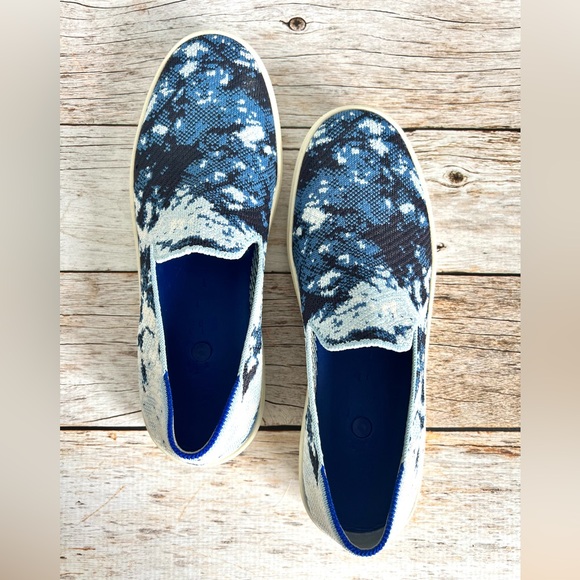 Rothy’s Shibori “The Butcher’s Daughter” Sneakers, Size 8 - Picture 10 of 12